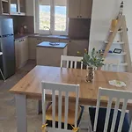 Sunce Sa Panoramskim Pogledom Apartament *